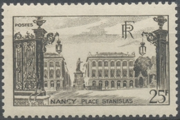 Monuments Et Sites. Place Stanislas, à Nancy.  25f. Brun-noir Neuf Luxe ** Y778 - Unused Stamps