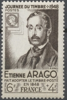 Journée Du Timbre Et Centenaire De L'institution Du Timbre-poste Par Étienne Arago.  6f. + 4f. Neuf Luxe ** Y794 - Unused Stamps