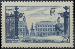 Place Stanislas, à Nancy. Type De 1947 (no 778) 25f. Bleu (778) Neuf Luxe ** Y822 - Ungebraucht