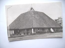 Nederland Holland Pays Bas Zwijndrecht Met Ichthus Kerk En Flat - Zwijndrecht