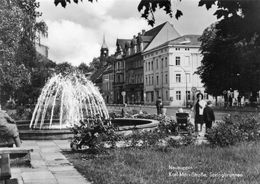 DC1300 - Neuruppin Karl Marx Straße Springbrunnen - Neuruppin