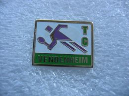 Pin's Du Tennis Club De VENDENHEIM (Dept 67) - Tennis