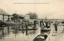 Nort Sur Erdre * Souvenir De La Fête * Arrivée Des Canots Automobiles * Péniche Batellerie - Nort Sur Erdre