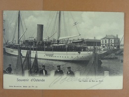 Souvenir D'Ostende Le Yacht Du Roi Au Port - Oostende