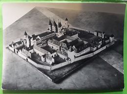 Delcampe - CLUNY, Saône Et Loire,  Maquette De Reconstitution De L' Abbaye 1089 - 1135, Ensemble Sud Ouest,  Années 50, TB - Cluny