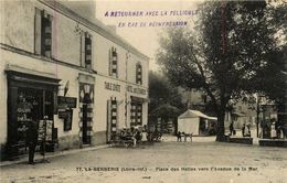 La Bernerie En Retz * Place Des Halles Vers L'avenue De La Mer * Hôtel Des étrangers Table D'hôte * Débit De Tabac Cave - La Bernerie-en-Retz