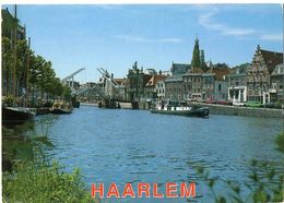 Delcampe - HAARLEM - De Rivier Het Spaarne In Haarlem Met De Gravestenenbrug. De Oude Koopmans - En Pakhuizen Getuigen Nog Van.... - Haarlem
