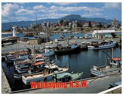 (A 34) Australia - NSW - Wollongong Lighthouse + Fishing Port And Trailers - Wollongong