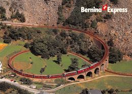 Bernina-Express Der Rhätischen Bahn Auf Dem Viadukt Bei Brusio (RhB) - Brusio