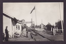 CPA Finlande Finland Circulé Gare Chemin De Fer Carte Photo - Finlande