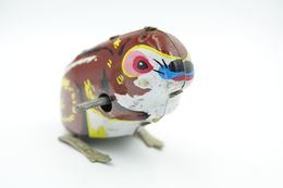 Vintage TIN TOY : Maker UNKNOWN - SQUIRREL MS 754  - 7 Cm - CHINA - 1960's - - Collectors & Unusuals - All Brands