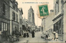 Le Bourg De Batz * La Rue De La Mairie * Cave De Batz Commerce Magasin * Commerce A. PELTIER * Magasin HUEDE - Batz-sur-Mer (Bourg De B.)