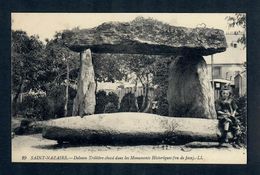 CPA 44 SAINT NAZAIRE  Dolmen-Megalith Trillitre (trilithe) Classé Dans Les Monuments Historiques (vu De Face)-Animee- LL - Dolmen & Menhirs