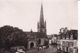 CARNAC - L'Eglise Saint-Cornely (Hôtel Des Voyageurs, Camion Autos 1950, Animation) - Carnac