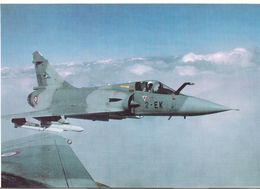 Photo Poster 21x29.7 De L'Avion De Combat Dassault Aviation Mirage 2000 Avec Caractéristiques Et Performances - Aviation