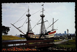 Cpsm VOILIER - Quebec - Réplique De La Grande Hermine à L'ancre - Parc Cartier Brébeuf - Québec - Beauport