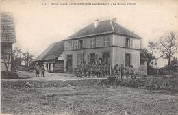 Hecken             68       La Maison D'école      (voir Scan) - Andere & Zonder Classificatie