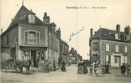 Courtalain * Rue Des Cloyes * Commerce Magasin ROGER - Courtalain