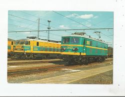 AU DEPOT DE SCHAERBEEK LA BB 2803 EN COMPAGNIE DE LA CC 2024 (68) - Schaarbeek - Schaerbeek