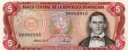 DOMINICAN REPUBLIC  5 PESOS ORO 1988 P-118  Aunc - República Dominicana