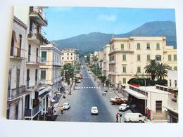 TORRE DEL GRECO - VIA VITTORIO VENETO  STAZIONE DI SERVIZIO ESSO OIL  NAPOLI   VIAGGIATA  COME DA FOTO - Torre Del Greco