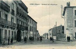 Lunel * Boulevard De La République * Hôtel - Lunel