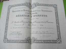 Militaria/Diplôme/Médaille D'Honneur. Des Travaux Pub. Transports Et Tourisme/Le DUC/PARIS/1949          DIP248 - Documentos