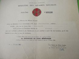 Militaria/Diplôme/Droit De Porter L'Insigne Des Donneurs De Sang Bénévoles/Ministère Affaires Sociales/LILLE/1966 DIP243 - Documents