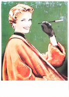 Carte Postale Cigarette Fume Cigarette  Femme - Cigarette Holders