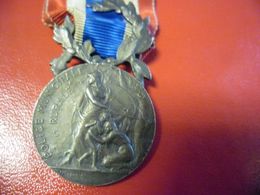 MEDAILLE ARGENT Poinçon Tranche POLICE MUNICIPALE ET RURALE Signée Coudray Vers 1933 - Frankreich