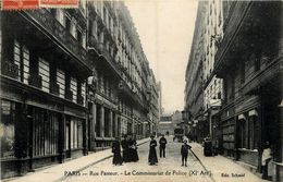 Paris * 11 ème * Rue Pasteur * Le Commissariat De Police * Tonnelerie - Paris (11)