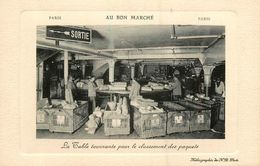 Paris * Magasins AU BON MARCHE * La Table Tournante Pour Le Classement Des Paquets * Au Bon Marché - Autres & Non Classés