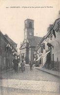 Masevaux     68       L'Eglise Et La Rue Pavoisée Pour La Fête Dieu    (voir Scan) - Masevaux