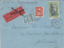 1931- Enveloppe De Saïgon-Central Affr. à 66 Cents  PAR AVION Annulé ( Croix Sur L'étiquette ) - Briefe U. Dokumente