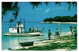 Ref 1384 - 1978 Barbados Postcard - Willies Water Sports Boat & Paradise Beach - Slogan Pmk - Barbades