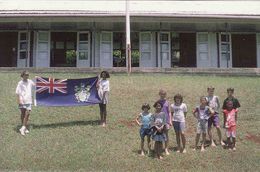 Pitcairn Islands, The School By New Zealand Syllabus, School Children, Flag Unused - Pitcairn Islands