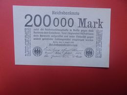 Reichsbanknote 200.000 MARK 1923 SANS NUMEROS CIRCULER (B.16) - 100000 Mark