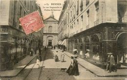 Rennes * La Rue Duguesclin Et L'église St Sauveur * Commerces Magasins - Rennes