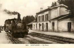 Lesparre * La Gare * Train Locomotive * Ligne Chemin De Fer De Gironde - Lesparre Medoc