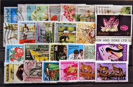 Afrique Africa  - Small Batch Of 25 Stamps Used From Kenya And Nigeria - Autres - Afrique