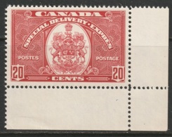 Canada Sc E8 Special Delivery MNH Corner Single - Exprès