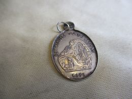 Médaille Religieuse Ancienne Pour Chaînette/Argent/Basilique ND De LOURDESI/Immaculée Conception/1858 /Fin-XIXéme  CAN91 - Religione & Esoterismo
