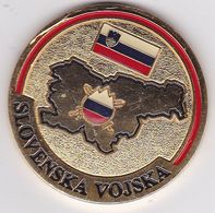 SLOVENIA  --  SLOVENSKA VOJSKA  --  ARMY OF SLOVENIA  --  MEDAL  --  ENAMEL, EMAIL - Altri & Non Classificati