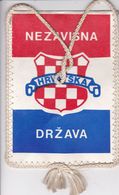 CROATIA  --  NEZAVISNA DRZAVA HRVATSKA  --  12,5 Cm X 9 Cm  --  BANNER, PENNANT, DRAPEAU, BANDIERA - Vlaggen