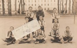 VANNES  - Internat Saint -François XAVIER - Une équipe De Football En 1922  ( Carte Photo  ) 1/5 - Vannes