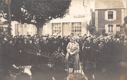 78-LE-MESNIL-SAINT-DENIS- CARTE-PHOTO- INAUGURATION DU MONUMENT AUX MORTS POUR LA PATRIE - Le Mesnil Saint Denis