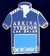 VELO - CYCLISME - BIKE - CYCLISTE - MAILLOT BLEU CLAIR, FONCE - ARKINA - YVERDON LES-BAINS - TOUR DE SUISSE 93 -  (26) - Cyclisme
