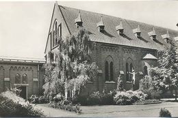 Tilburg , Cistercienser Abdij , O.L. Vr. V. Koningshoeven , Cour Met Refter       (glansfotokaart) - Tilburg