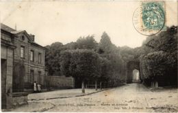 CPA Nointel- Mairie Et Avenue FRANCE (1020942) - Nointel