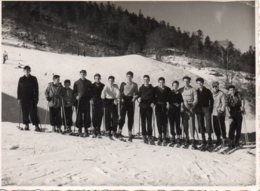 Photos Jeunes Skieurs Aux Sports D'hiver Années 40. - Personnes Anonymes